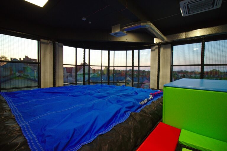 Strefa Airbag w Tramp Klubie Szczecinek