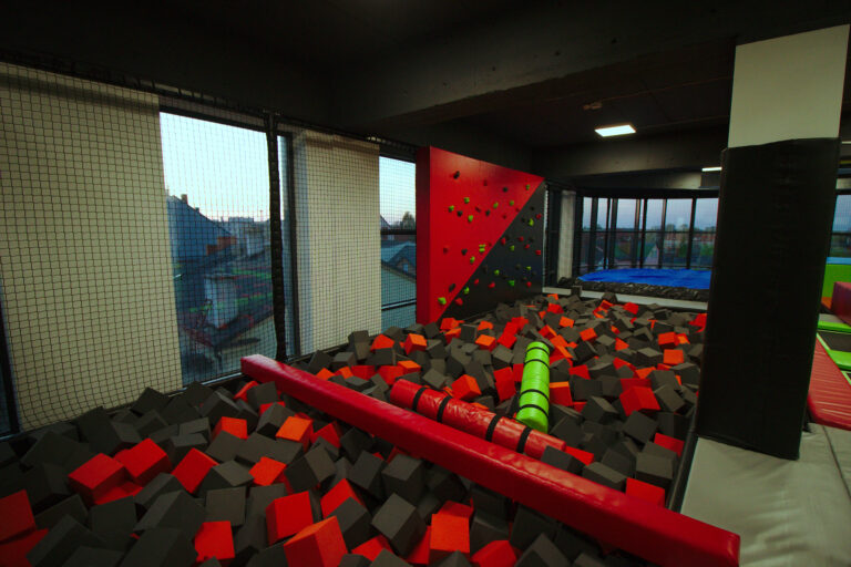 Strefa walk gladiatorów w Tramp Klub Szczecinek