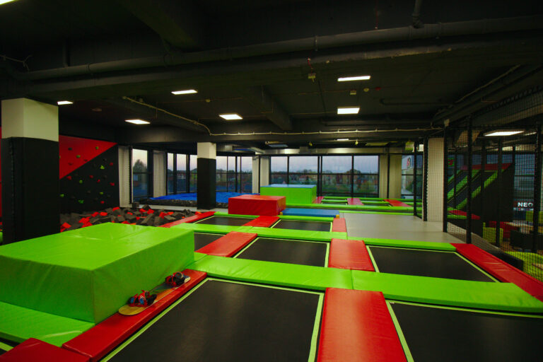 Strefa Trampolin w Tramp Klub Szczecinek